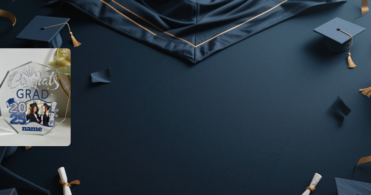 【UUBAO】Unveiling the Perfect 2025 Graduation Keepsake: Customizable Photo and Name Acrylic Desk Plaque