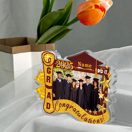 UUBAO Customized Graduation Plaque with Photo Crystal Desktop Keepsake Gift (Maroon)